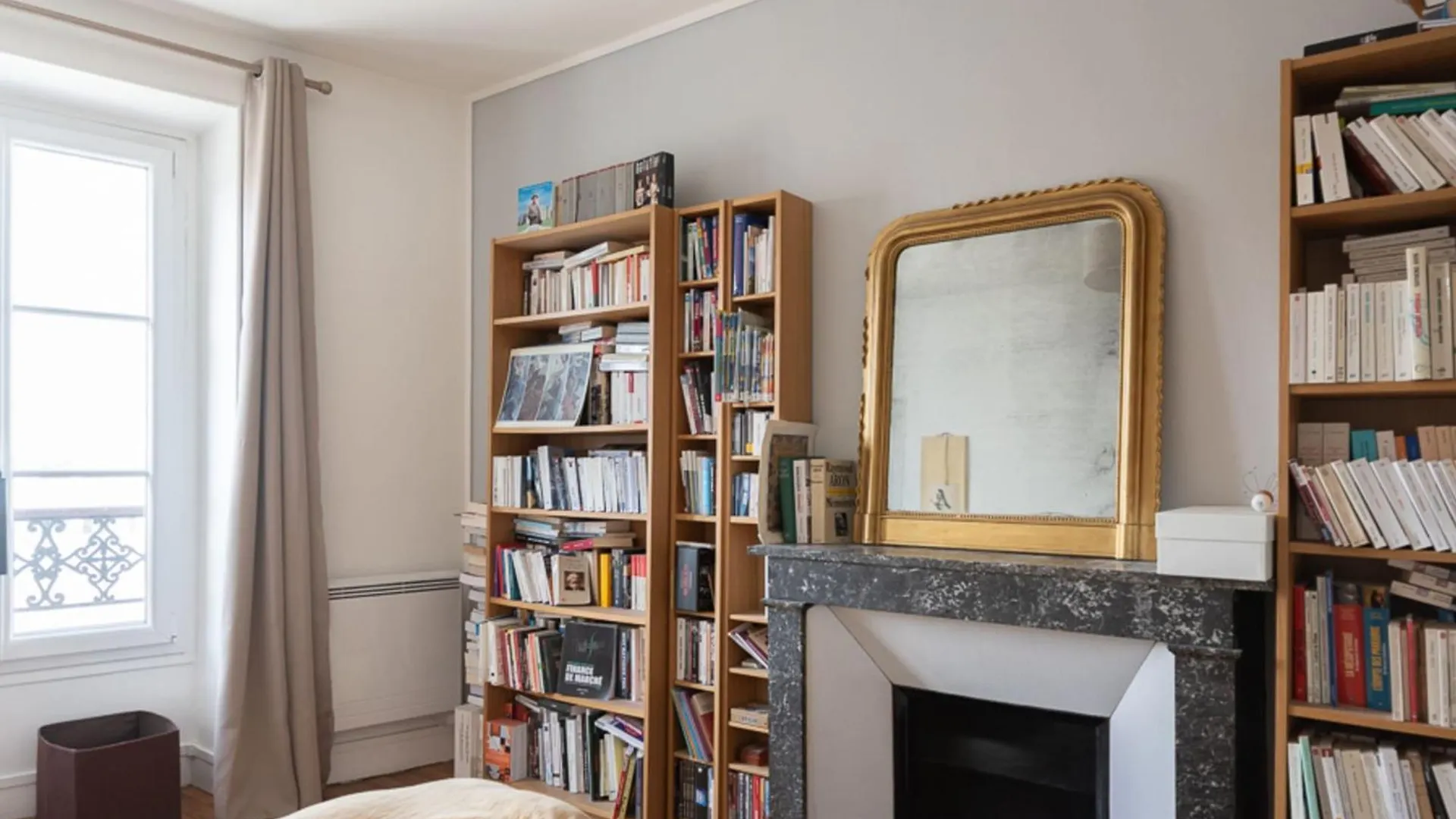 Charming 58 M Love Nest In The Heart Of Paris Apartment